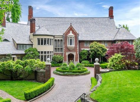 tudor mansion in england